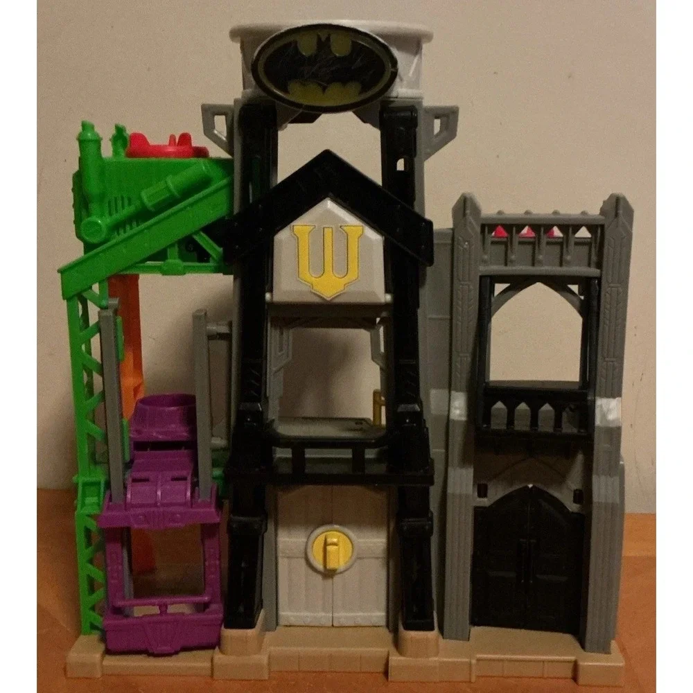 IMAGINEX DC Batman Bat Cave Play House Fisher Price Large Interactive Toy‎ Set